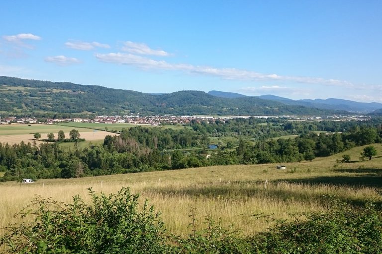 izernore vue de Intriat CD DSC_2610